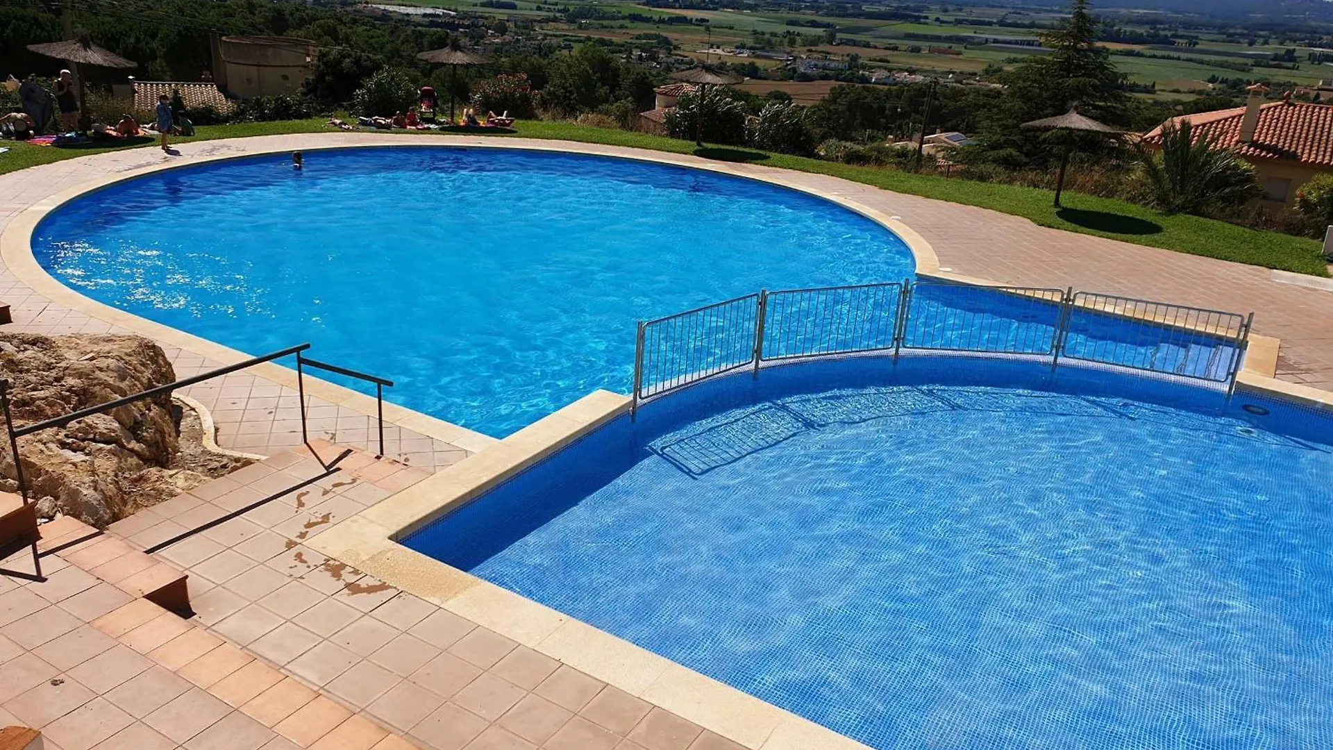 Casa Acogedora Con Gran Piscina, Cerca De La Playa Y Puerto De L'Estartit, Admite Mascotas. - Es-323-2 Villa Spanyolország