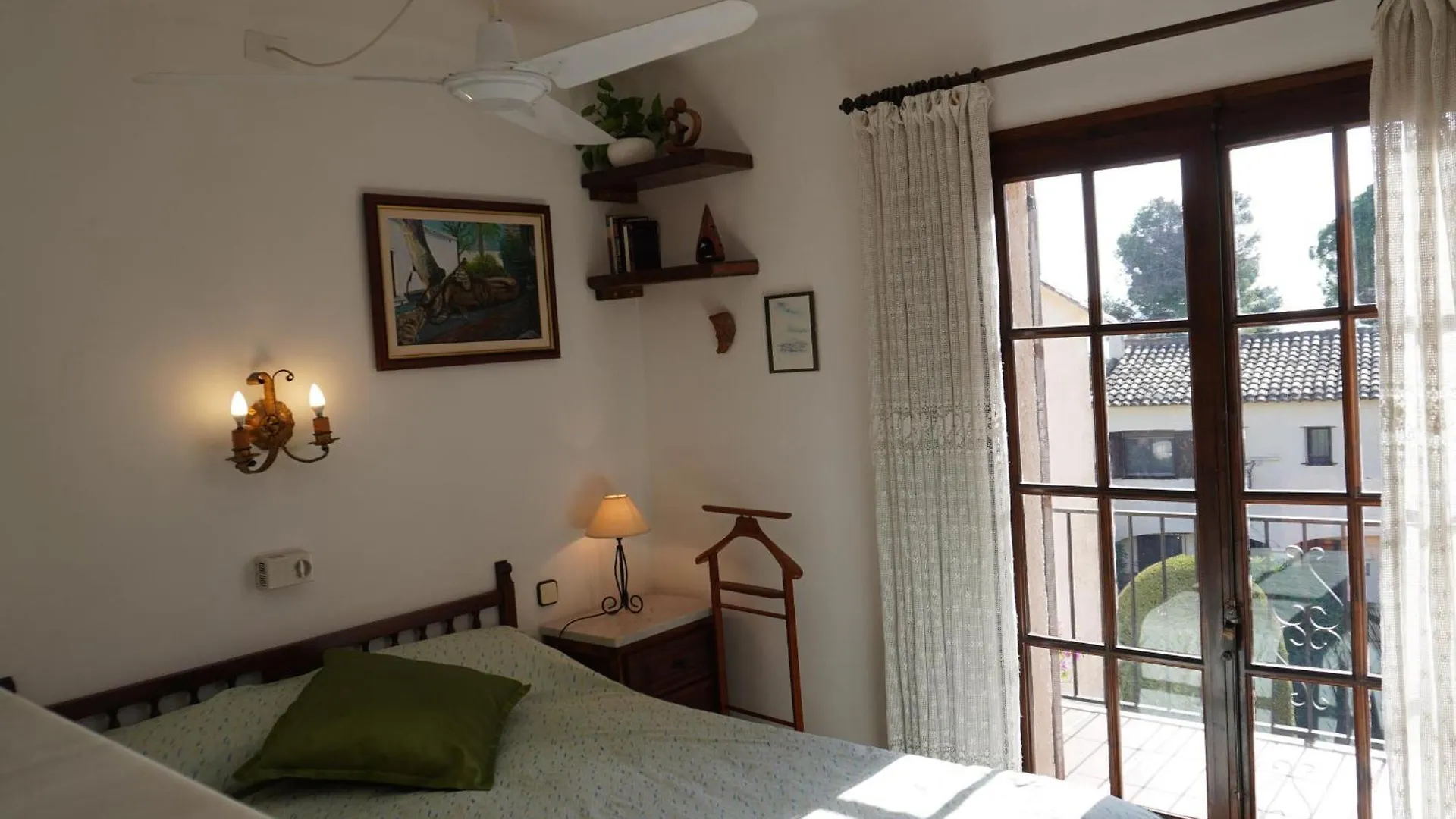 Casa Acogedora Con Gran Piscina, Cerca De La Playa Y Puerto De L'Estartit, Admite Mascotas. - Es-323-2 Villa 0*, L'Estartit