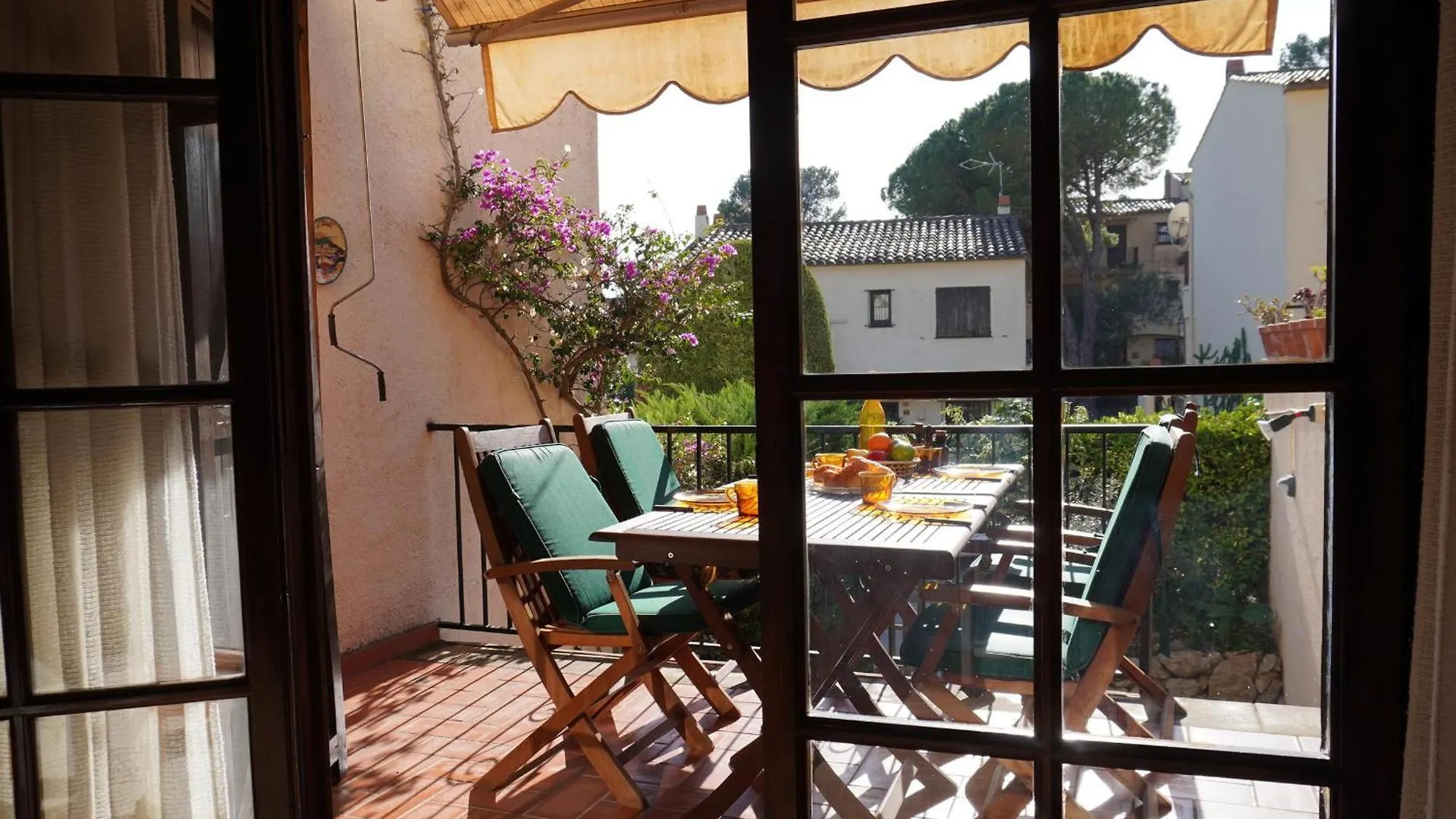 Casa Acogedora Con Gran Piscina, Cerca De La Playa Y Puerto De L'Estartit, Admite Mascotas. - Es-323-2 Villa Nyaraló