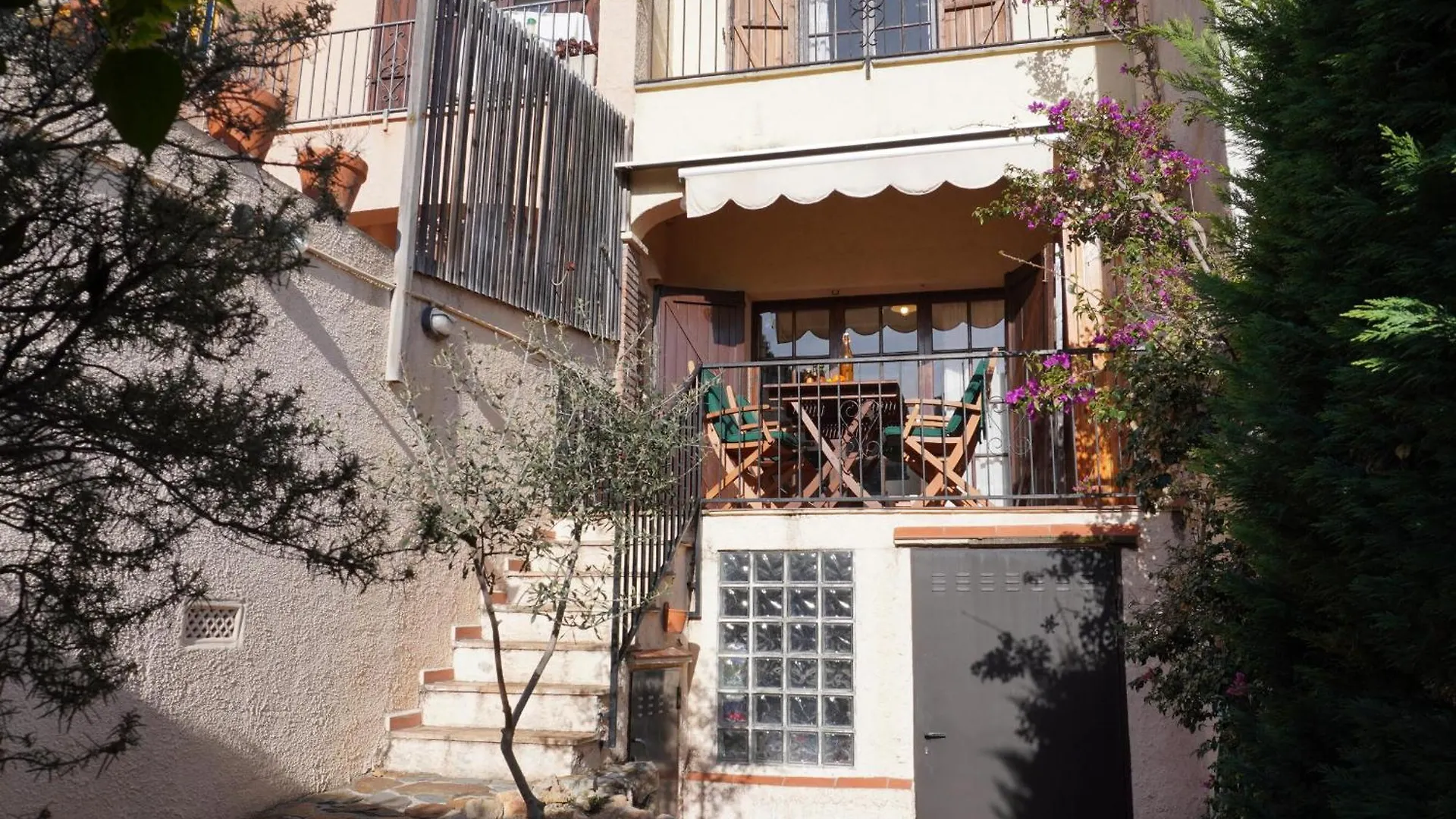 Casa Acogedora Con Gran Piscina, Cerca De La Playa Y Puerto De L'Estartit, Admite Mascotas. - Es-323-2 Villa Nyaraló L'Estartit